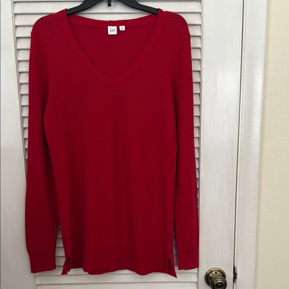 GAP Red V-Neck Sweater